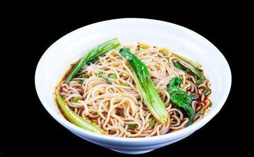 娱乐吃瓜酱天天吃面条,日日面条，天天吃瓜